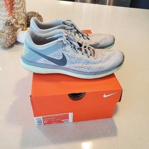 Nike Flex Experience Rn 10